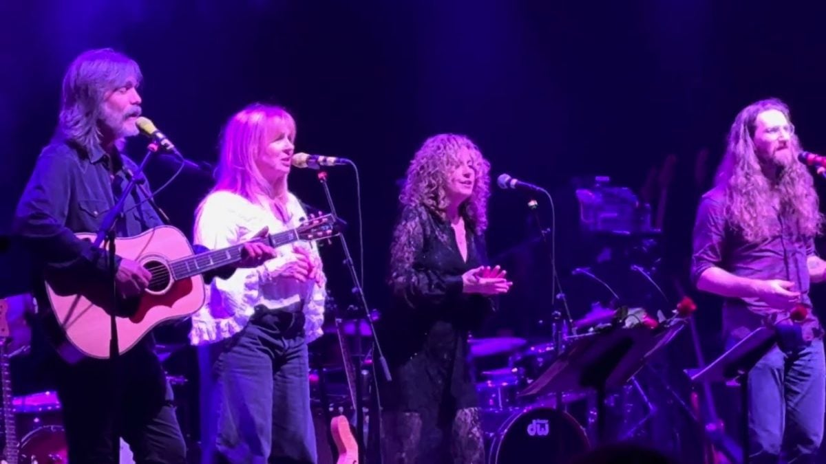 Unbroken Chain - Attics Of My Life 3-15-26 Capitol Theatre, Port Chester, NY