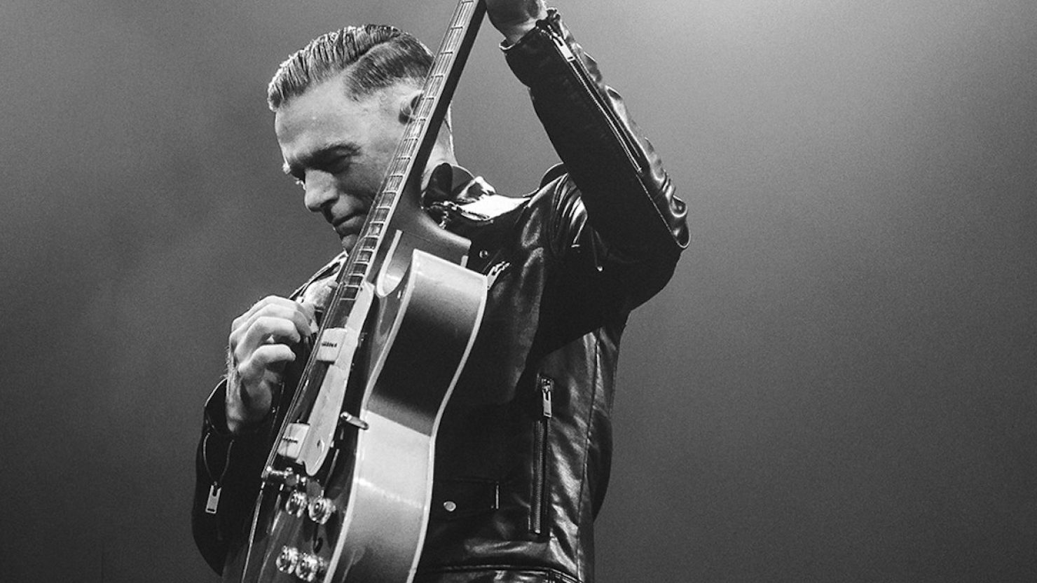 Bryan Adams Expands Roll With The Punches Tour 2026 With Canadian