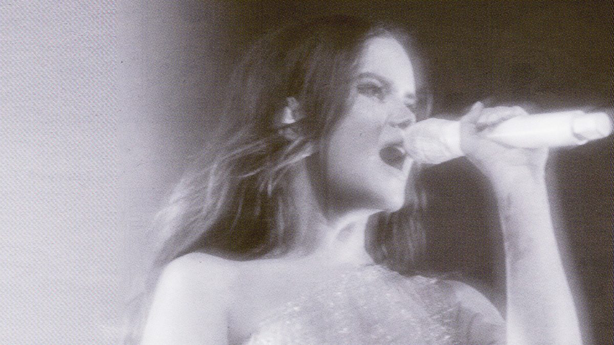 Maren Morris Sets Summer 2026 Tour Dates
