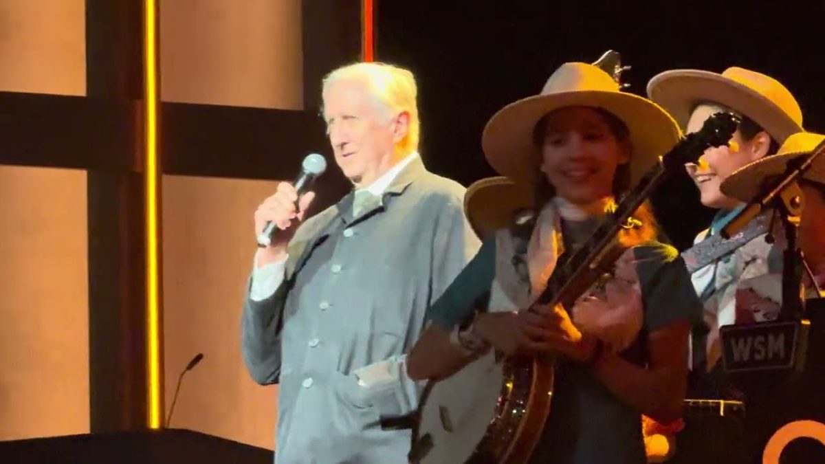 Del McCoury Band, Billy Strings, Molly Tuttle etc ‘’Angel Band’’ at Grand Ole Opry w/ T Bone Burnett