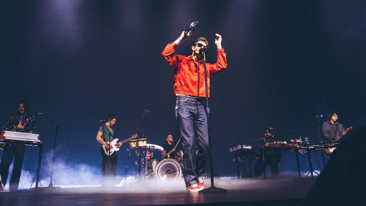 The Neighbourhood Premieres Songs At The Wourld Tour Opener In Austin