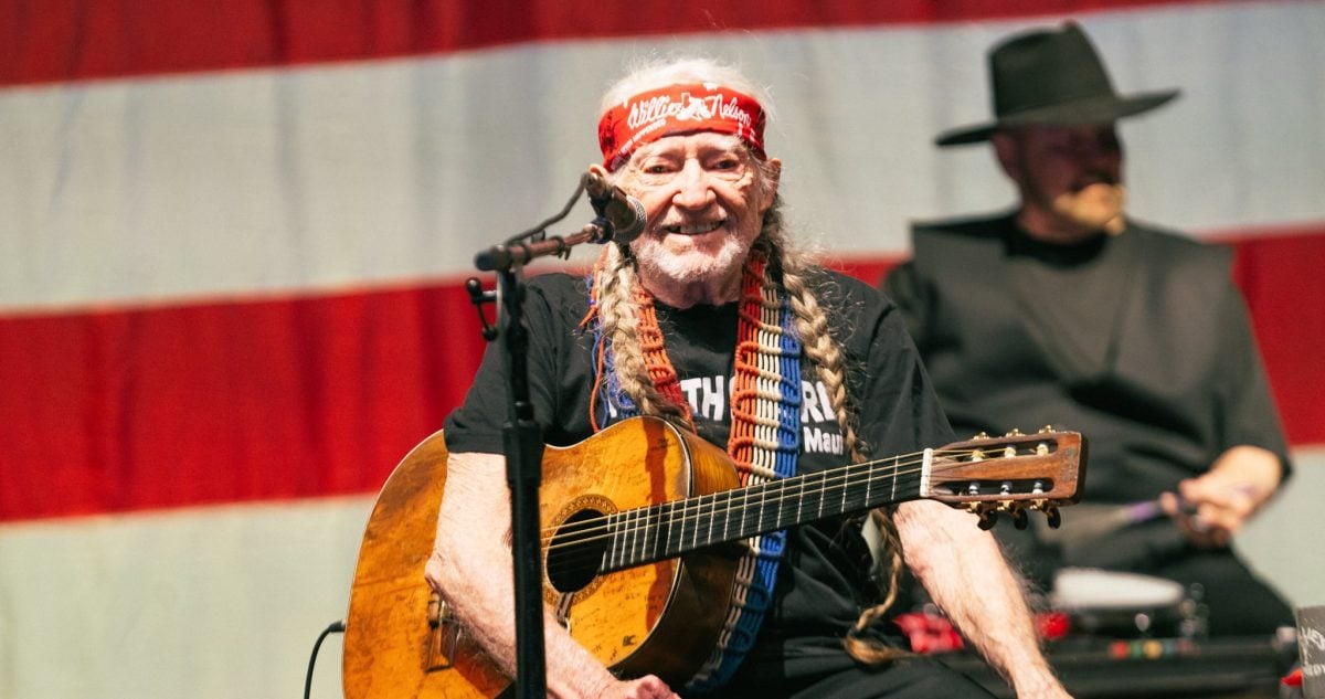 Willie Nelson Live 2025 Wise