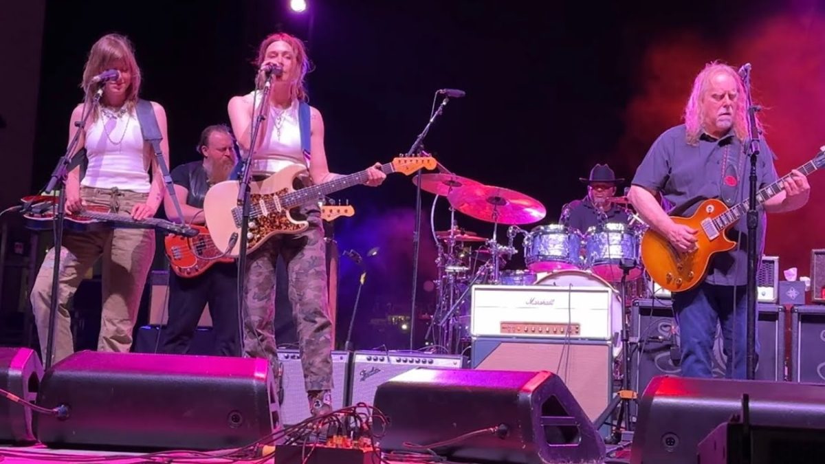 Larkin Poe join Gov’t Mule, I Shall Be Released, TD Amp Ballantyne, Charlotte, NC, April 18, 2026.