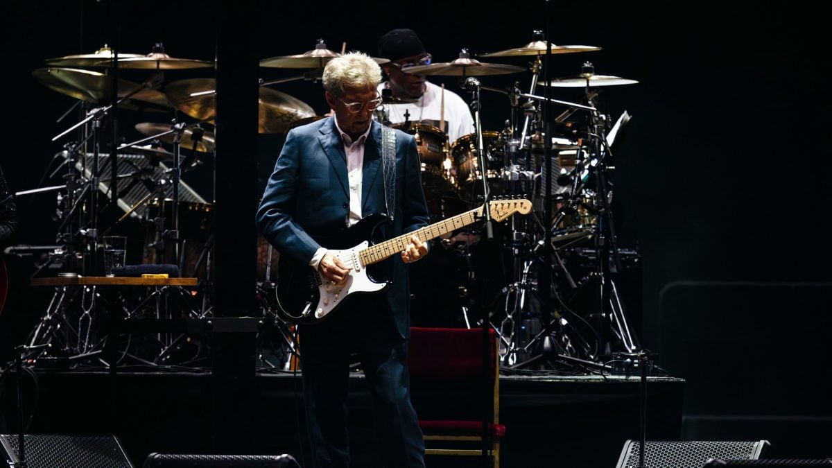 Eric Clapton Performs Bob Dylan-Penned 'If I Don't Be There By Morning' For 1st Time Since 1980