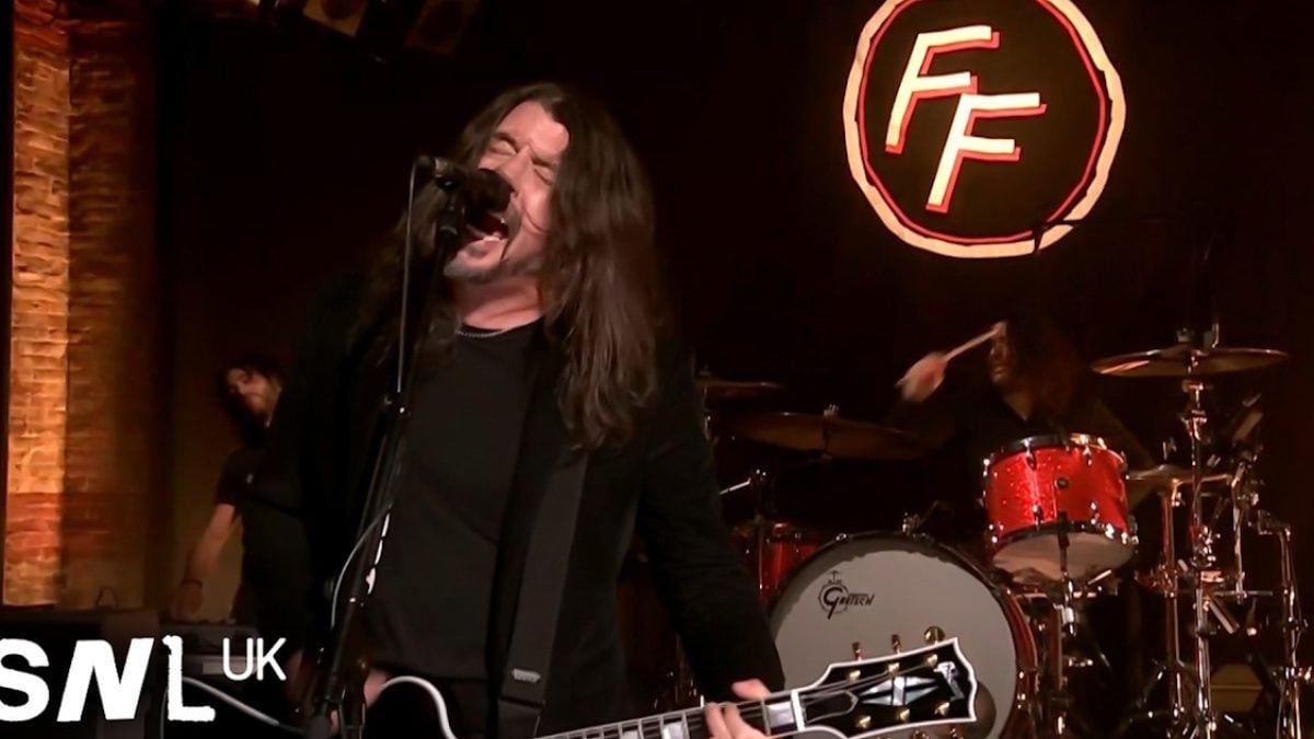 Foo Fighters Debut ‘Your Favorite Toy’ Songs On ‘Saturday Night Live UK’