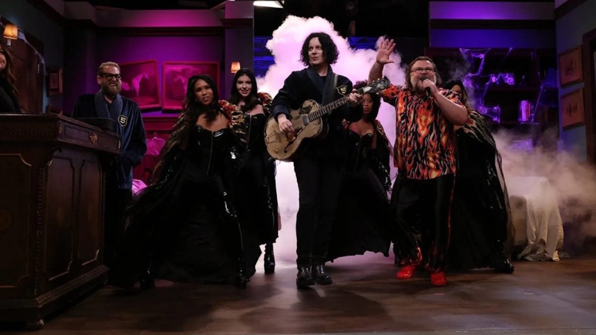 Jack White Debuts New Songs & Ignites 'Seven Nation Army' With Jack Black On 'SNL'