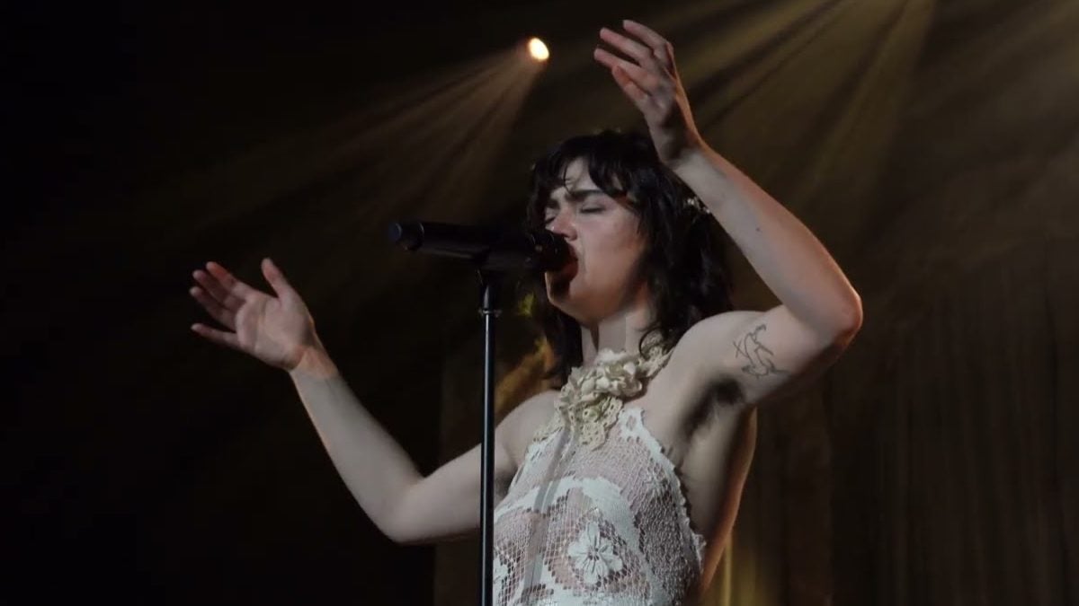 The Last Dinner Party Debuts Fitting LCD Soundsystem Cover In New York City