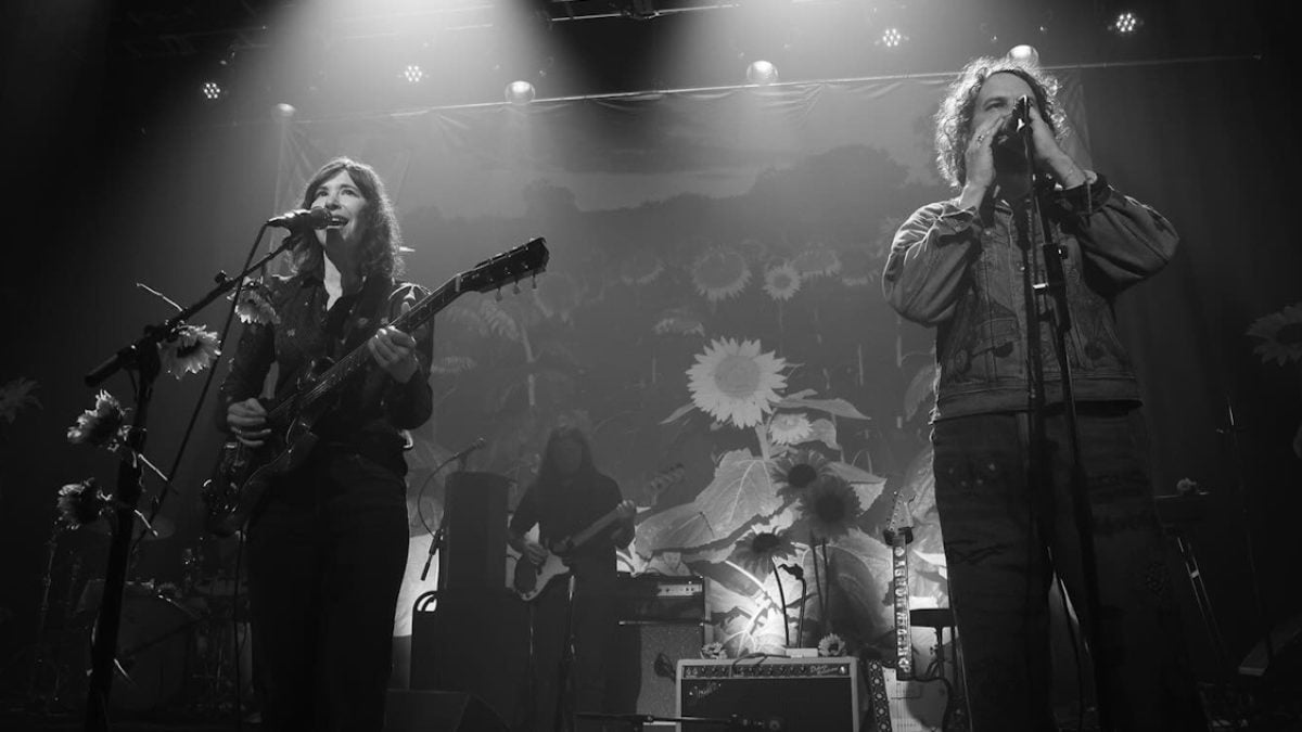'Modern Girl': Sleater-Kinney's Carrie Brownstein Joins Kevin Morby In Portland