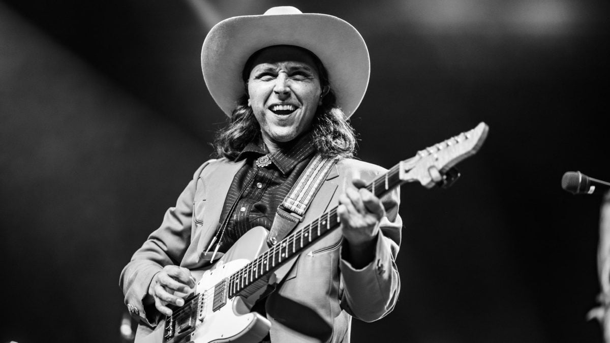 Daniel Donato's Cosmic Country Details Debut Live Album 'Ryman To Robert's'