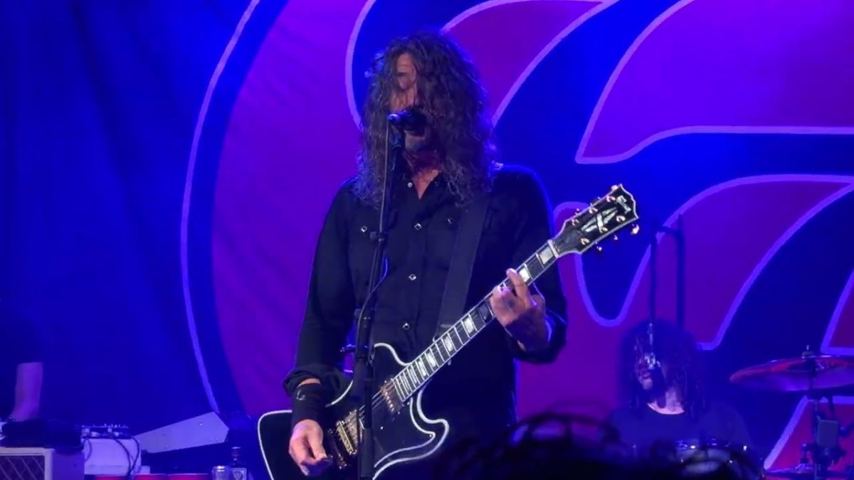 Foo Fighters perform "Window" for the first time live at Irving Plaza