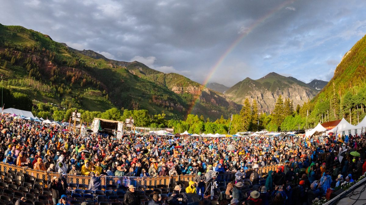 Telluride Bluegrass 2026 Livestream Lineup: Tedeschi Trucks Band, Greensky Bluegrass & More