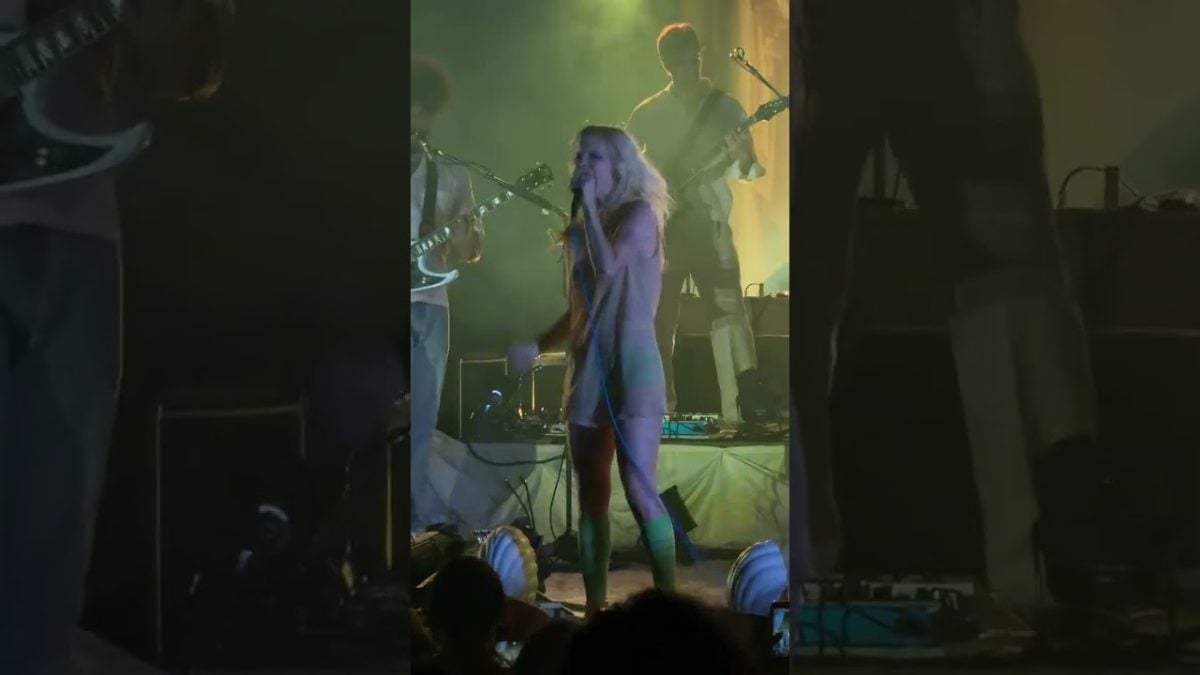 Hayley Williams Ft. Bethany Cosentino of Best Coast “Parachute” Live @ The Wiltern LA, CA 5/12/26
