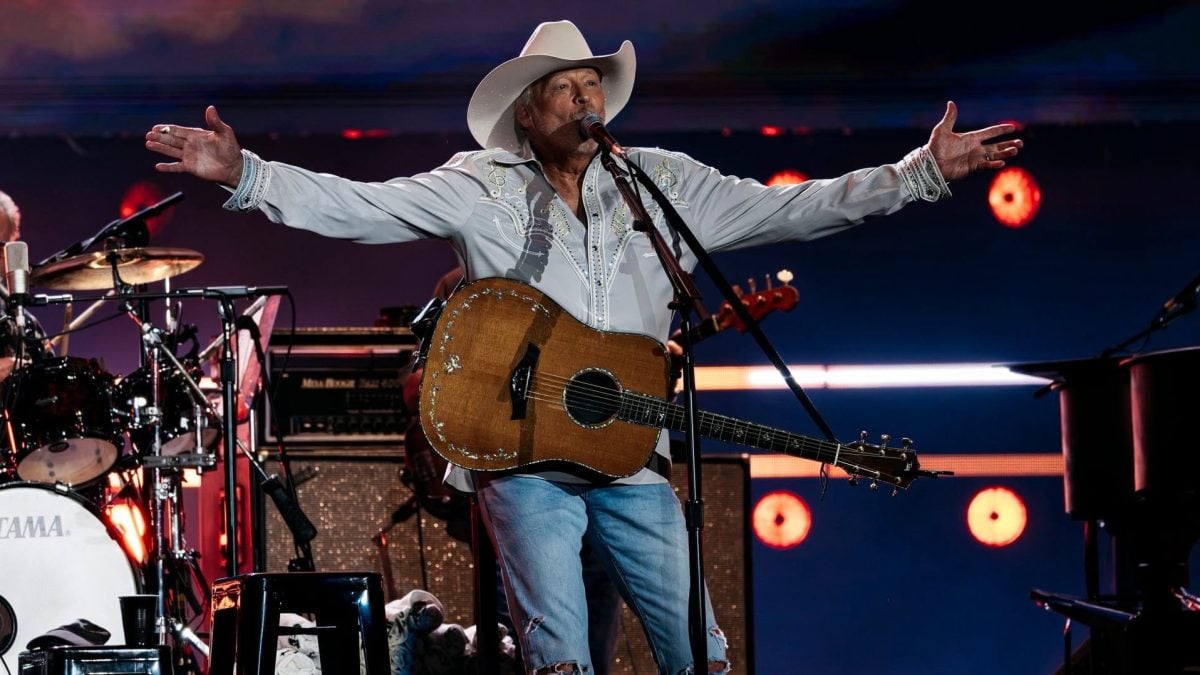 Last Call: Alan Jackson Performs Final Concert In Nashville