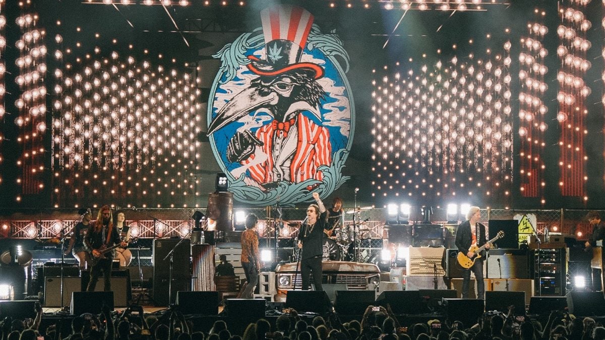 The Black Crowes Clash With Tampa Crowd Over ‘U.S.A.’ Chants