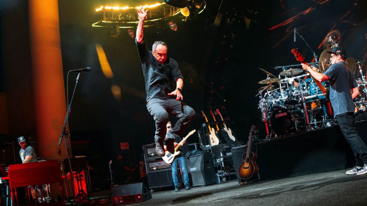 Dave Matthews Band Keeps Rarities Coming & Welcomes Ashlin Parker In Noblesville