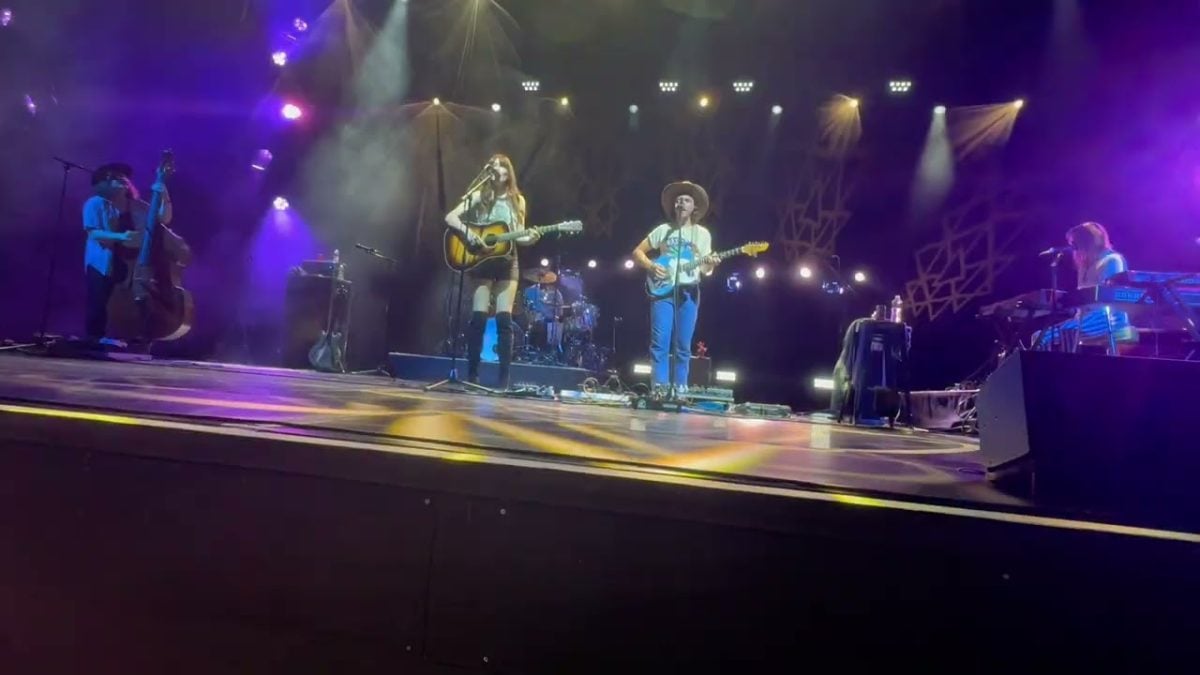 Daniel Donato and Molly Tuttle Perform Roll in My Sweet Baby’s Arms at Wolf Trap Filene Center