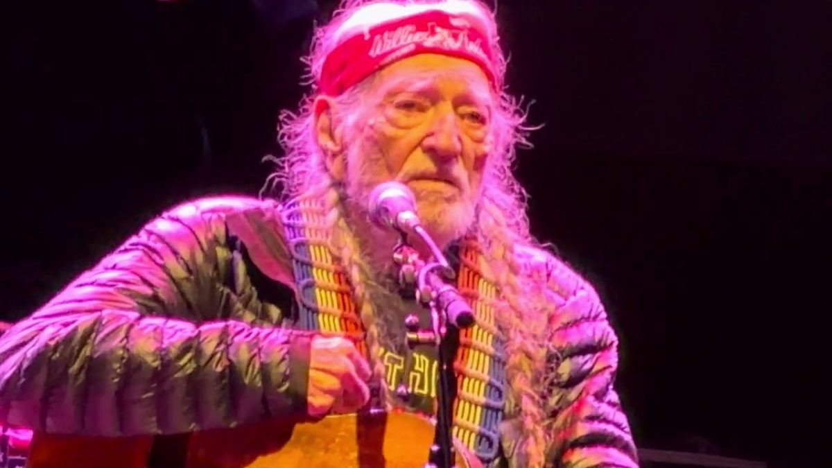 Willie Nelson “Angel Falling Too Close to the Ground” 07/12/26 Costa Mesa, CA @WillieNelson