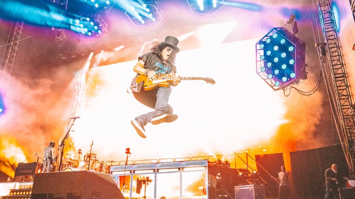 Guns N’ Roses Kick Off North American Tour On Slash's Birthday In Raleigh