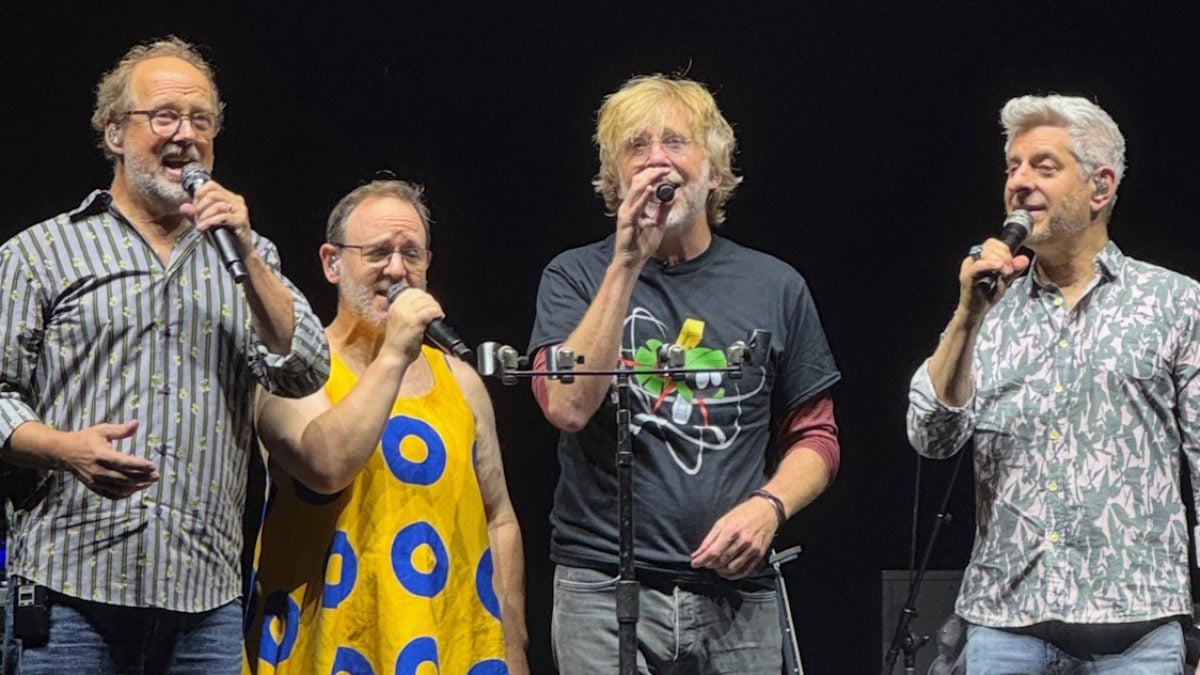 Phish Time Travels To 1993 With Bustouts Galore At Madison Square Garden