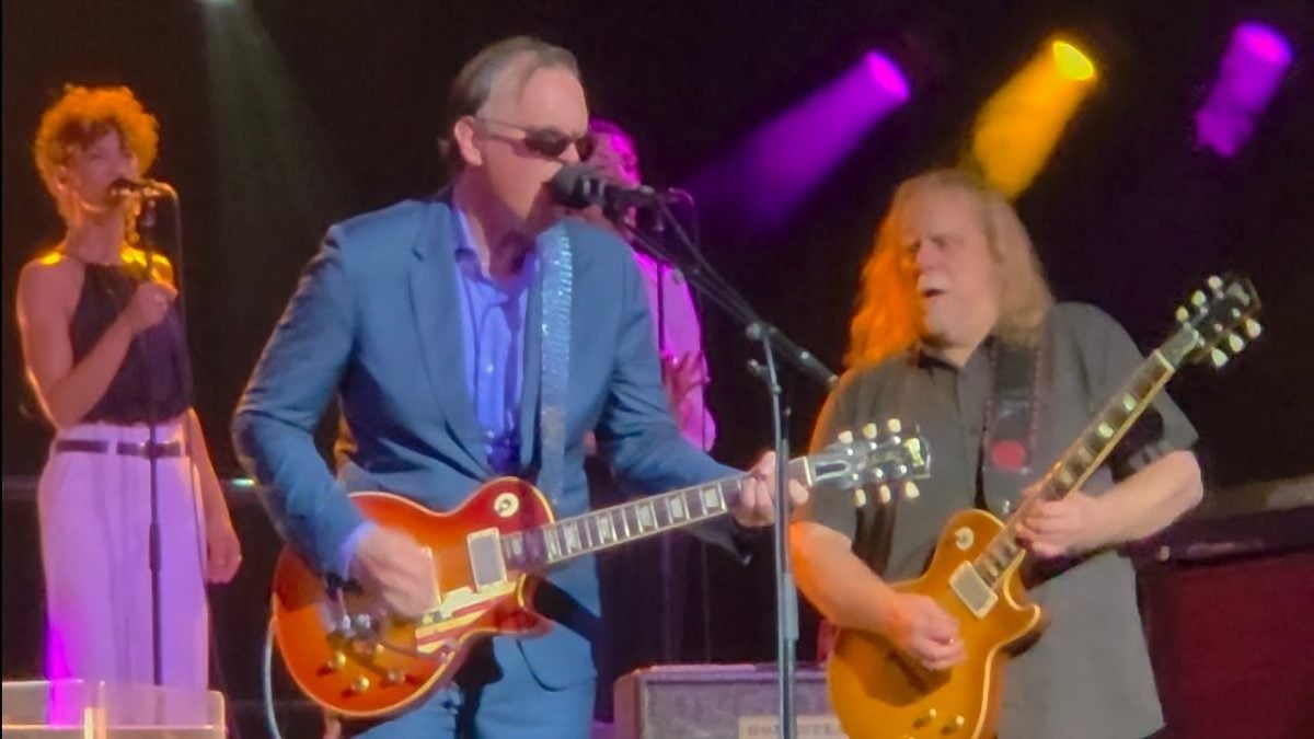 Joe Bonamassa w/ Warren Haynes-"If Heartaches Were Nickels"(8/8/26) Pier Six Pavilion (Baltimore,MD)