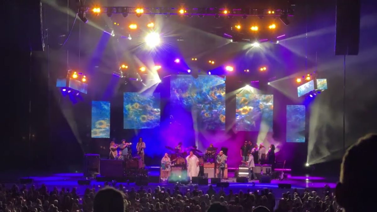 Tedeschi Trucks Band with Brittany Howard - Everyday People (8/25/26 at Acrisure Amphitheater)