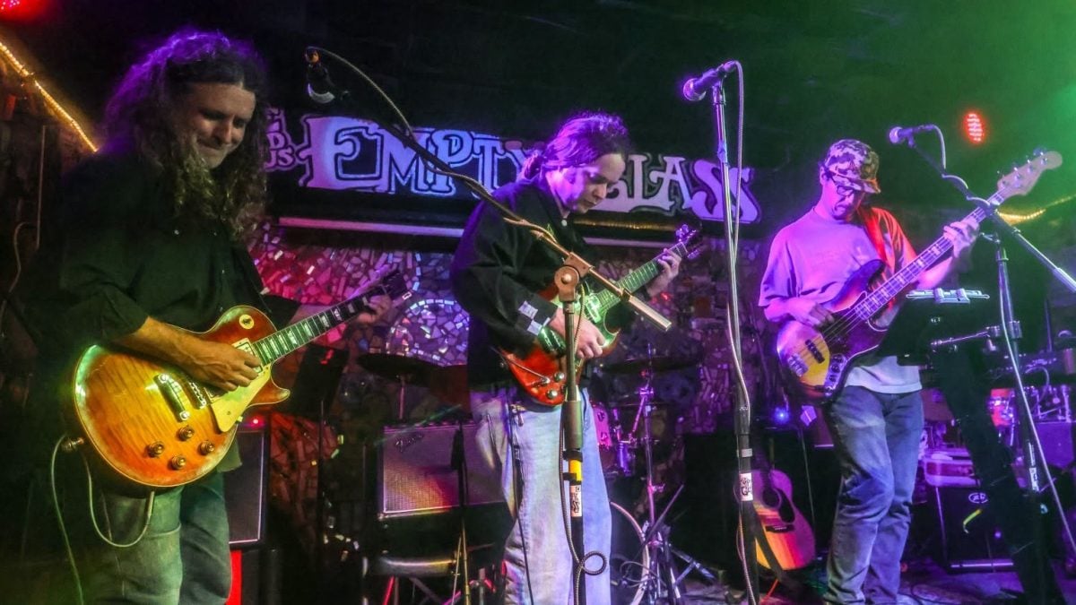 Billy Strings Joins Mountain Stage Afterparty At The Empty Glass In West Virginia