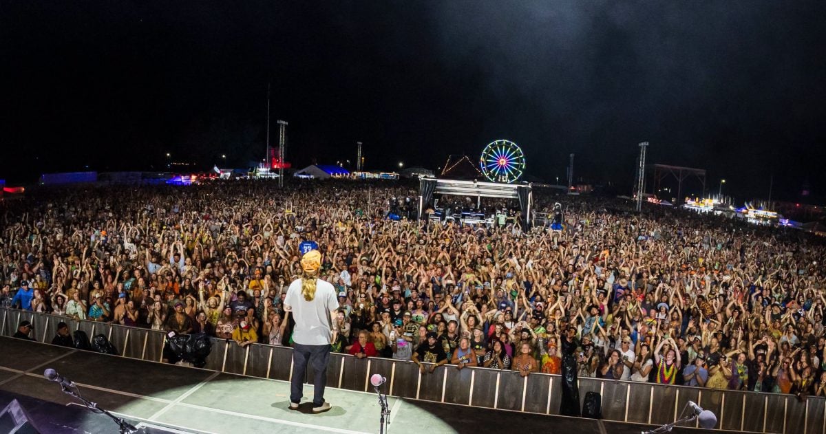 Billy Strings Ionia Freak Fair Faatz