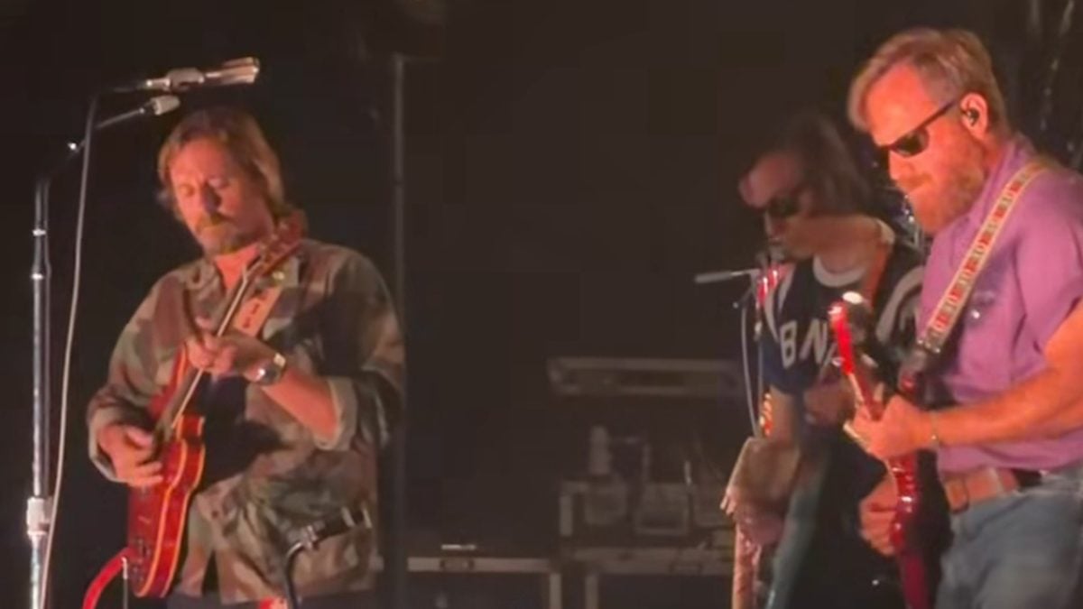 Sturgill Simpson Joins The Black Keys In Nashville