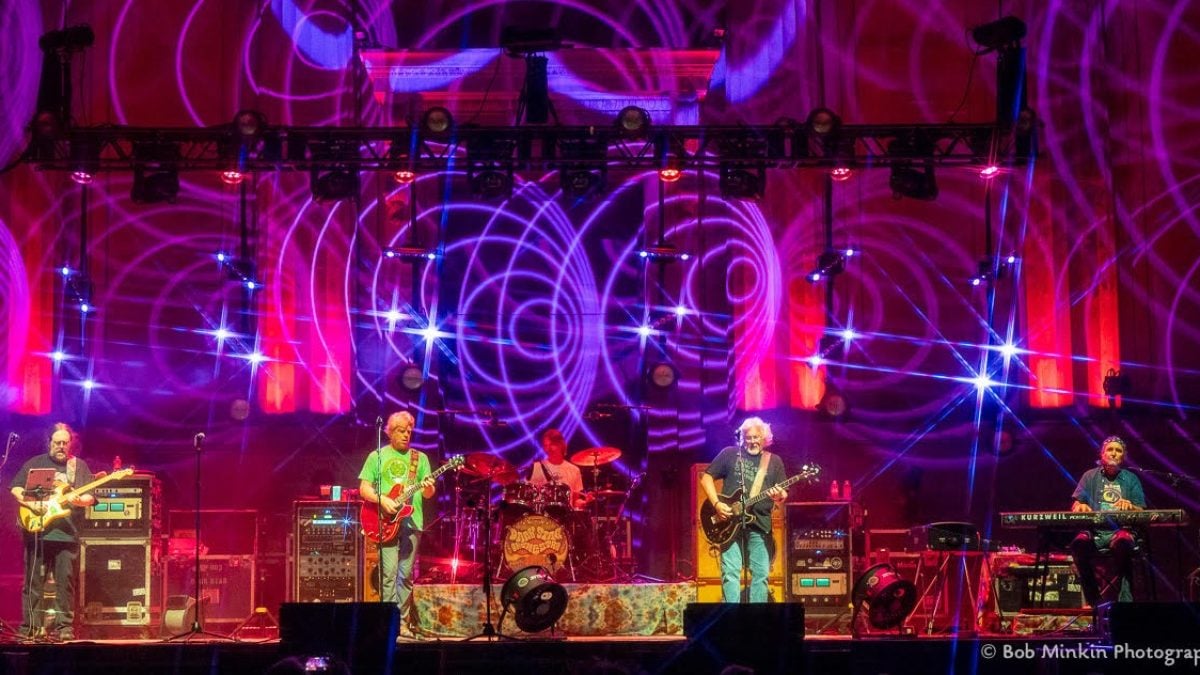Dark Star Orchestra Delivers Jerry Garcia Birthday Show Recreation At Greek Theatre Berkeley