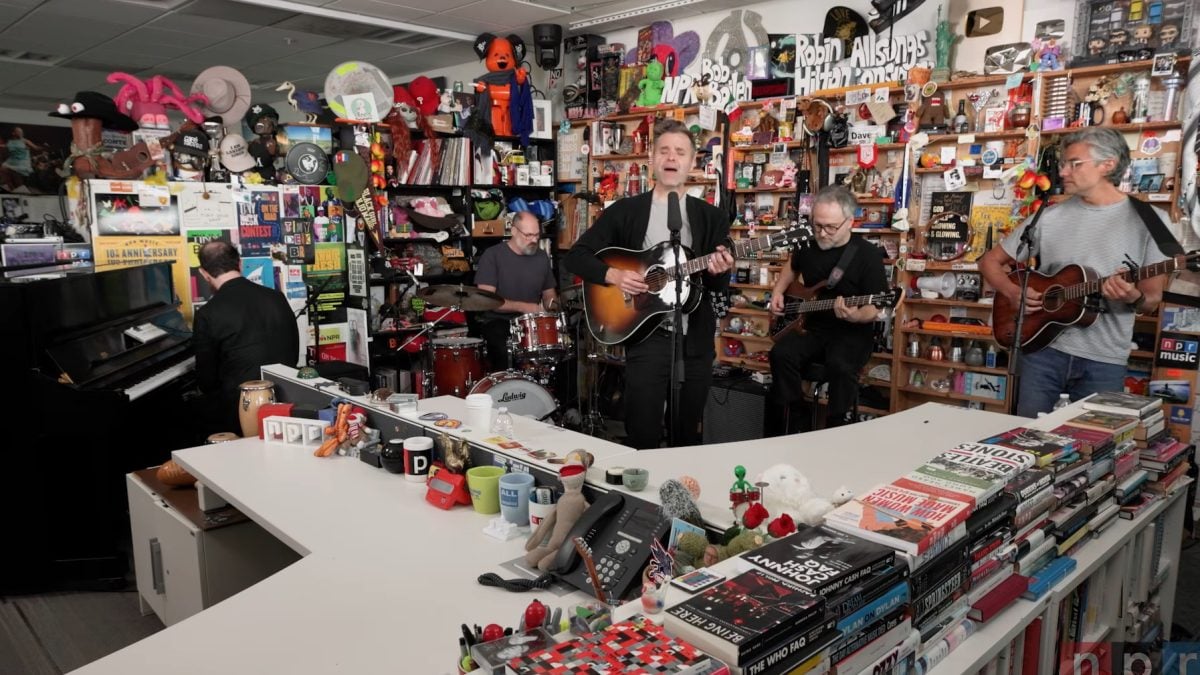 Death Cab For Cutie Returns To NPR’s 'Tiny Desk' For Catalog-Spanning Performance