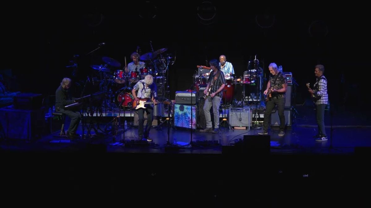 Little Feat with Jeff Pevar - "Mellow Down Easy" - 08.11.26 - Grass Valley, CA