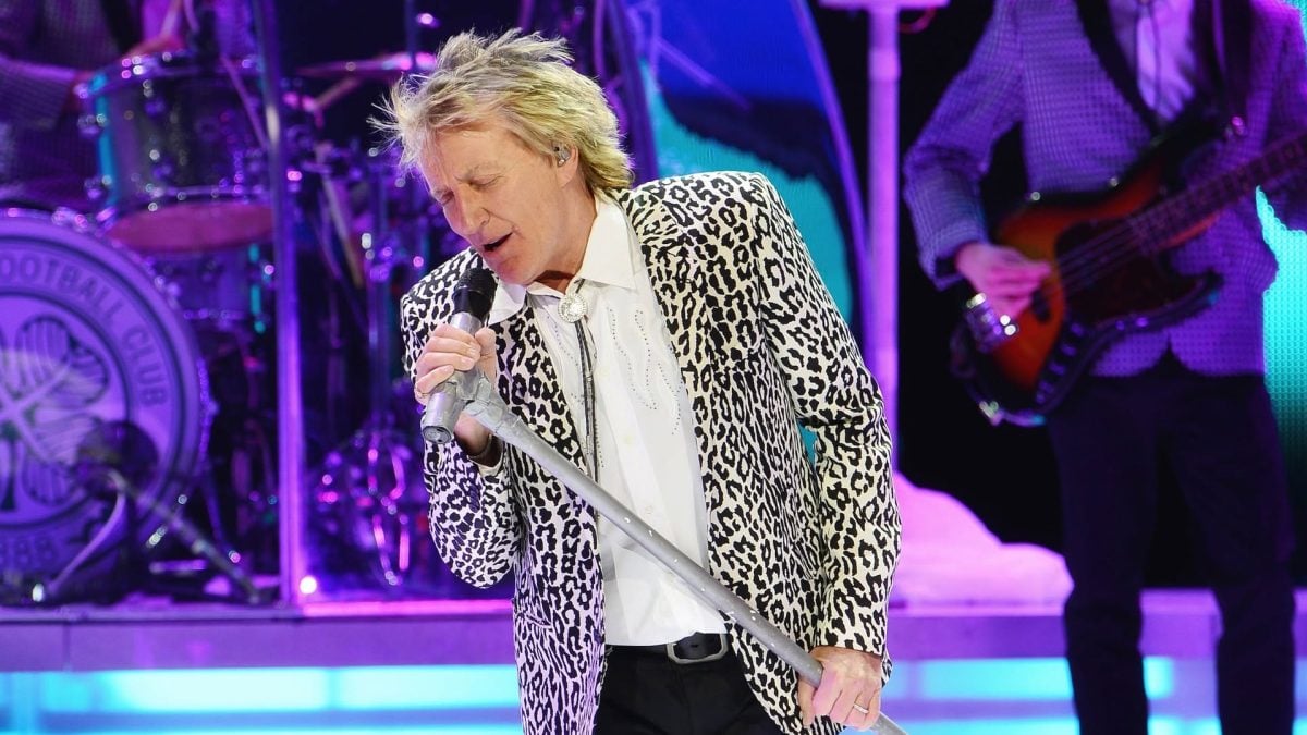 Rod Stewart Calls Off Farewell Tour Dates After Heart Surgery