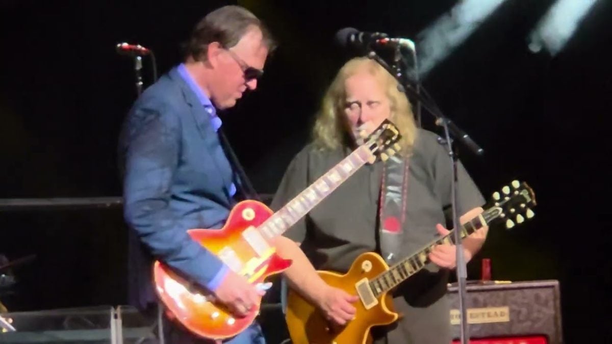 Joe Bonamassa w/ Warren Haynes-"Stratus (Billy Cobham)" (8/8/26) Pier Six Pavilion (Baltimore, MD)