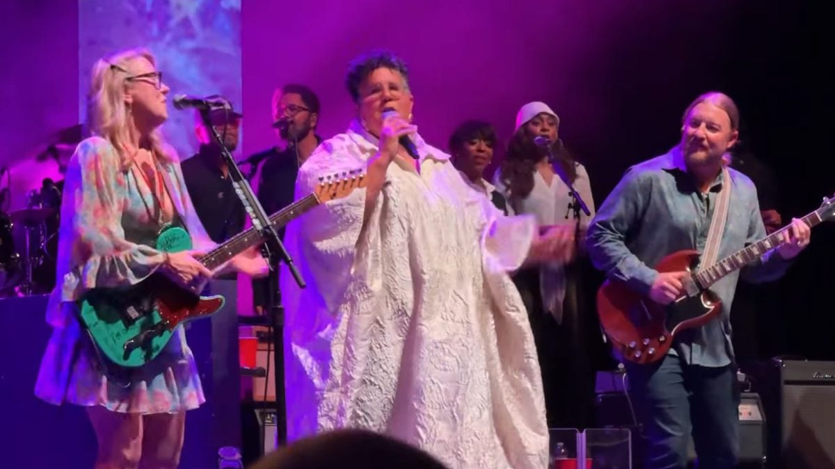 Brittany Howard Sings Sly & The Family Stone With Tedeschi Trucks Band In Grand Rapids