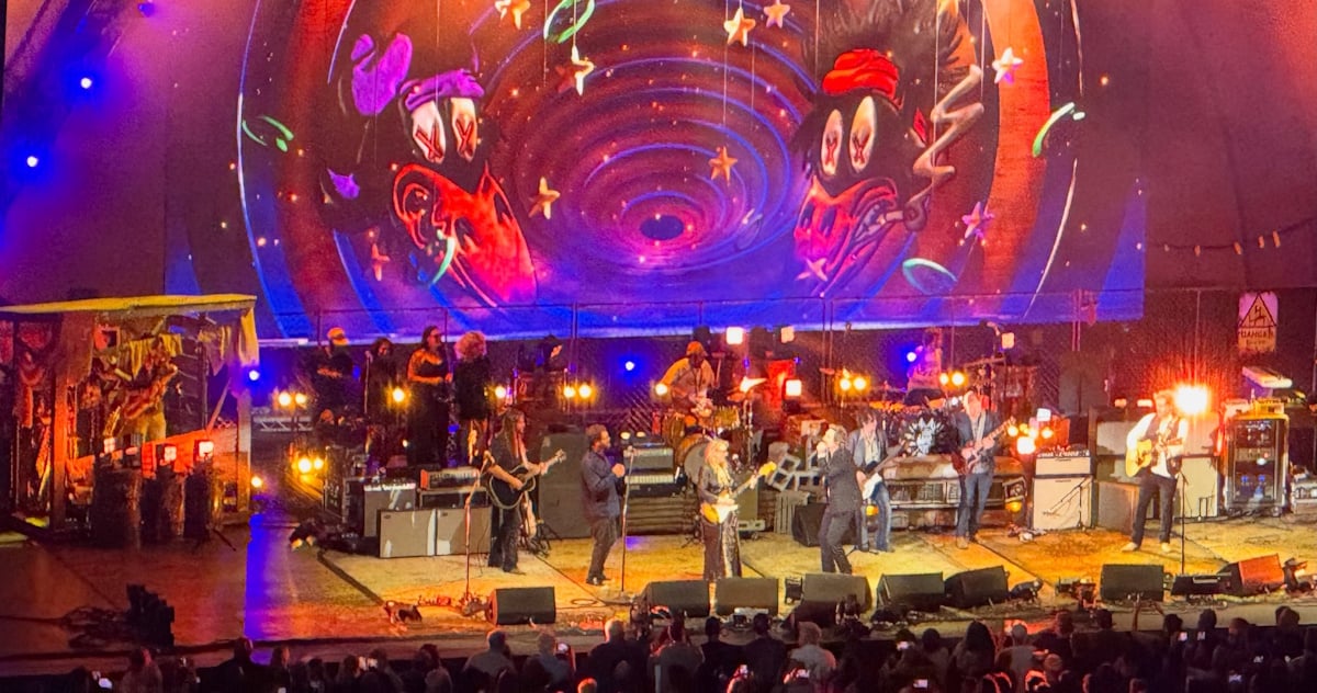 Tedeschi Trucks Band Black Crowes Hollywood Bowl v2