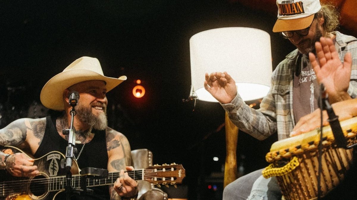 Zac Brown Band Welcomes Grace Potter & Amos Lee In Philadelphia