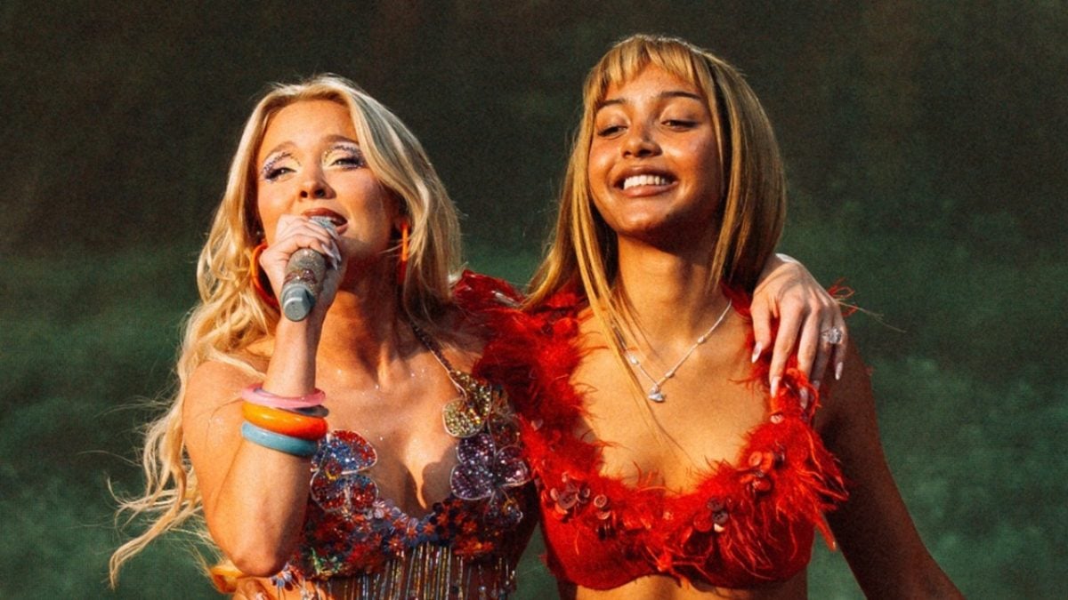 Zara Larsson & PinkPantheress Perform 'Stateside' Together At All Points East
