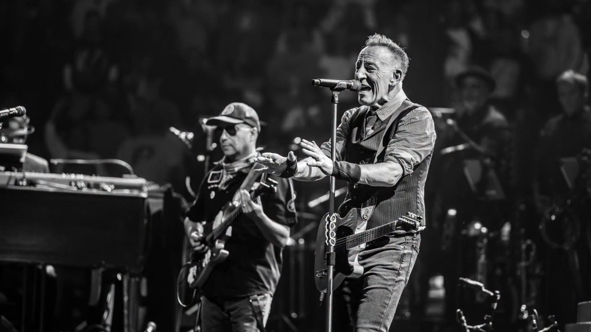 Bruce Springsteen Launches Philadelphia Concert Film Series With 7-Song Opening Set