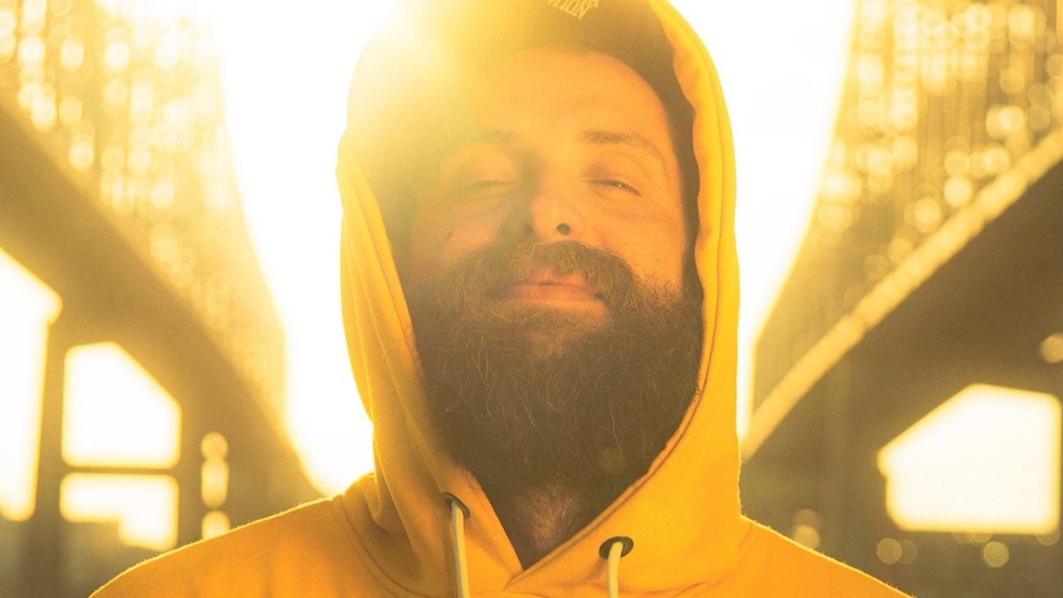 Pretty Lights’ Derek Vincent Smith Opens Up In Rare 2.5-Hour Interview